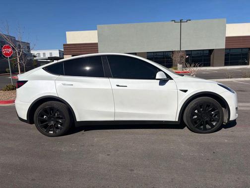 2020 Tesla Model Y Long Range Dual Motor All-Wheel Drive
