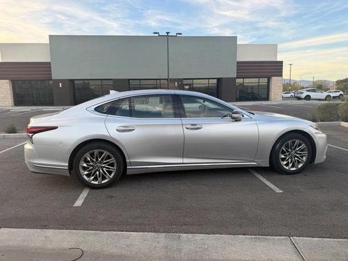 2018 Lexus LS 500 Base