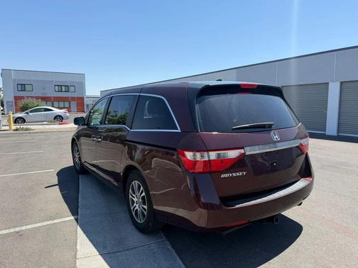 Burgundy 2012 Honda Odyssey EX-L