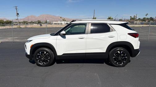 Summit White 2021 Chevrolet Trailblazer LT
