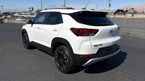 Summit White 2021 Chevrolet Trailblazer LT