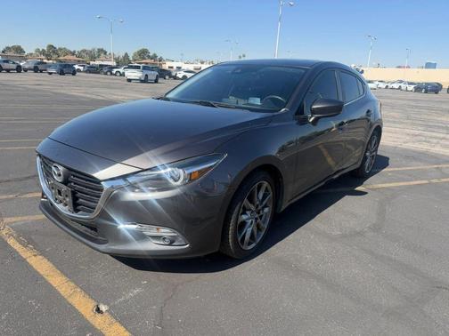 Gray 2018 Mazda Mazda3 Grand Touring