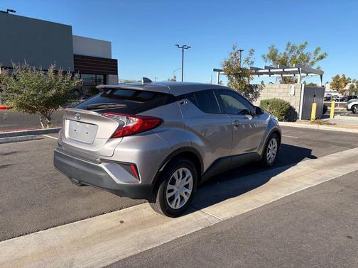 2019 Toyota C-HR LE