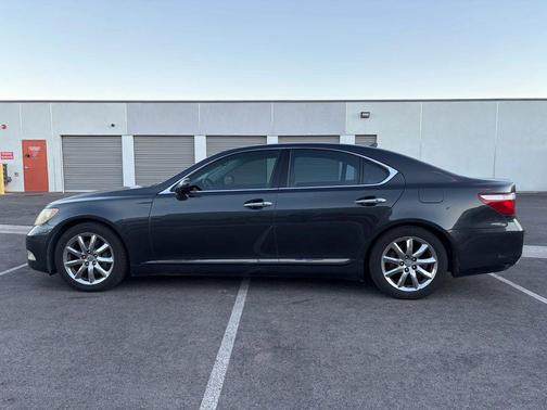 2007 Lexus LS 460 Base