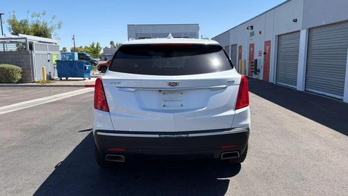 Crystal White 2017 Cadillac XT5 Premium Luxury