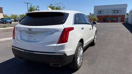 Crystal White 2017 Cadillac XT5 Premium Luxury