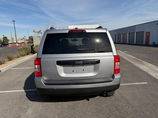 2017 Jeep Patriot Sport