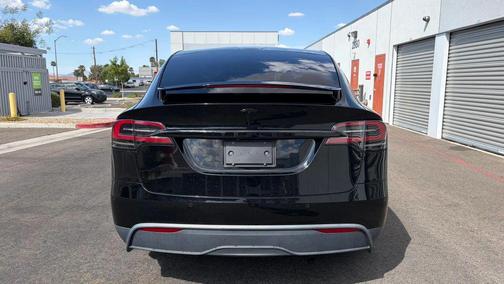 2022 Tesla Model X Dual Motor All-Wheel Drive