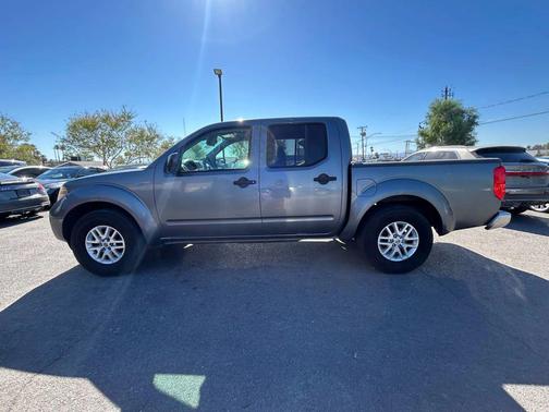 2017 Nissan Frontier SV