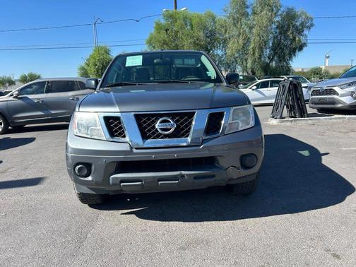 2017 Nissan Frontier SV