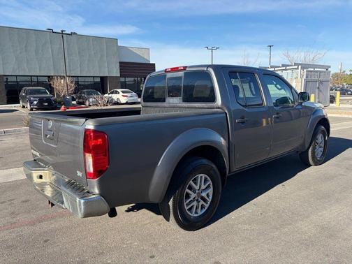 2017 Nissan Frontier SV