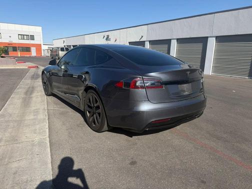 2021 Tesla Model S Long Range