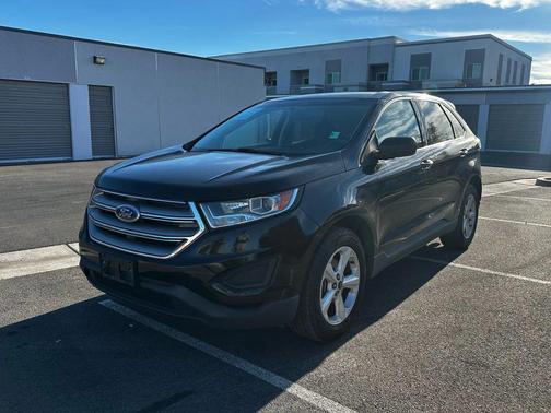 2018 Ford Edge SE