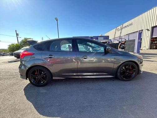 2016 Ford Focus ST