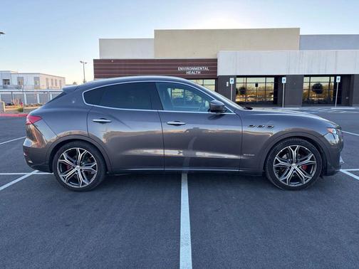 2020 Maserati Levante S