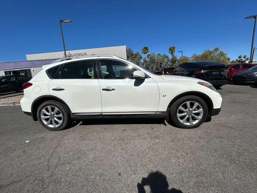 2016 INFINITI QX50 Base