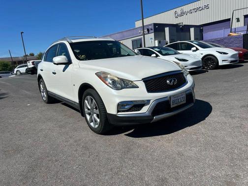2016 INFINITI QX50 Base