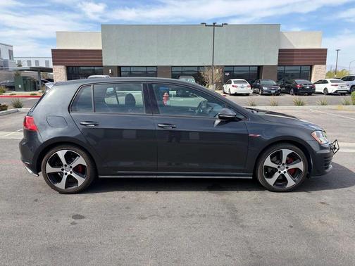 2016 Volkswagen Golf GTI 2.0T S 4-Door