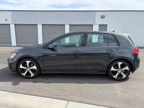 2016 Volkswagen Golf GTI 2.0T S 4-Door