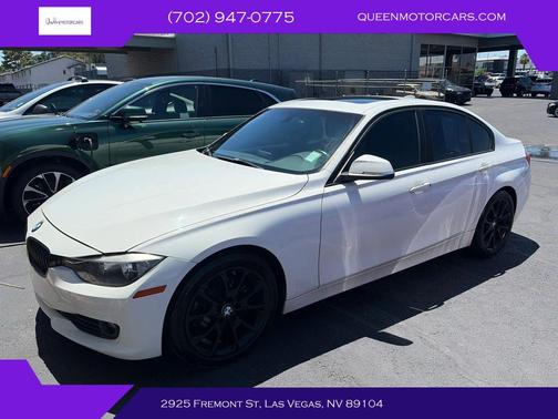White 2013 BMW 320 i
