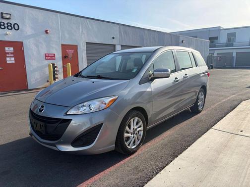 2014 Mazda Mazda5 Sport