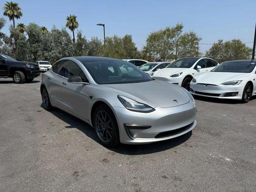 2020 Tesla Model 3 Standard Range Plus