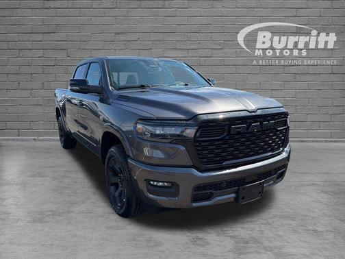 Granite Crystal Clearcoat Metallic 2026 RAM 1500 Big Horn/Lone Star