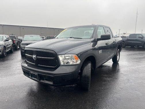 2018 RAM 1500 ST