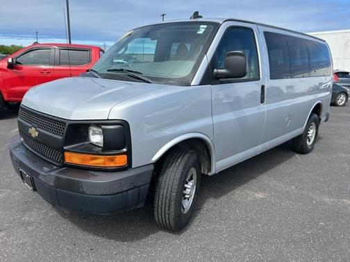 2016 Chevrolet Express 2500 LS