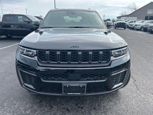 Diamond Black 2026 Jeep Grand Cherokee Limited