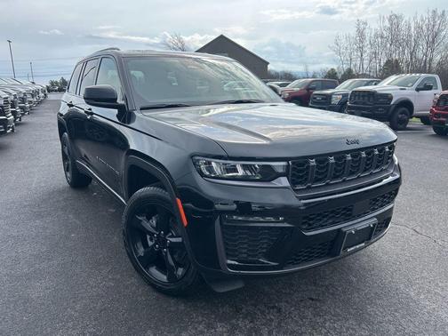 Diamond Black 2026 Jeep Grand Cherokee Limited