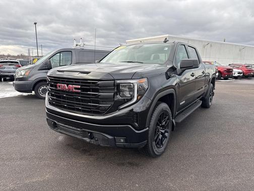 2023 GMC Sierra 1500 Elevation