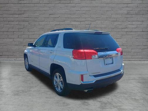 Summit White 2017 GMC Terrain SLE-2