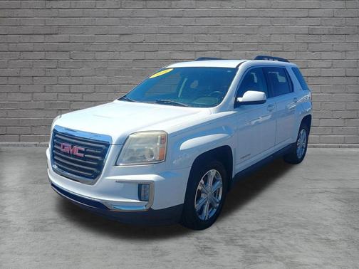 Summit White 2017 GMC Terrain SLE-2