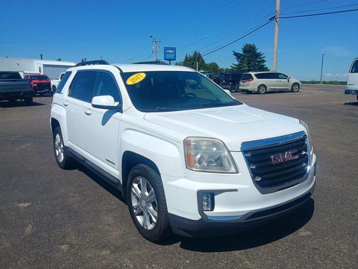 Summit White 2017 GMC Terrain SLE-2
