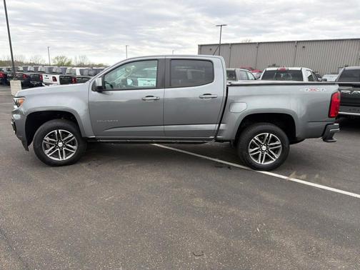 Satin Steel Metallic 2021 Chevrolet Colorado WT