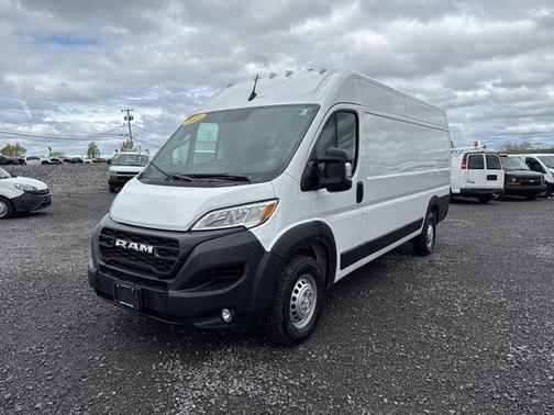 Bright White Clearcoat 2025 RAM ProMaster 3500 High Roof