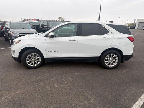Summit White 2019 Chevrolet Equinox 1LT