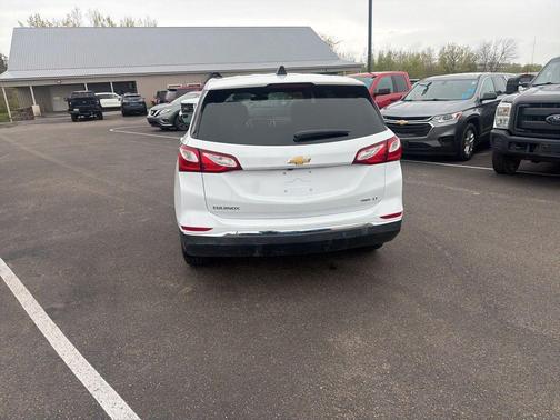 Summit White 2019 Chevrolet Equinox 1LT