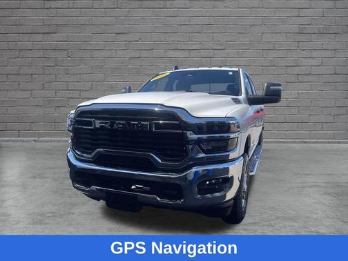 Bright White Clearcoat 2025 RAM 2500 Big Horn