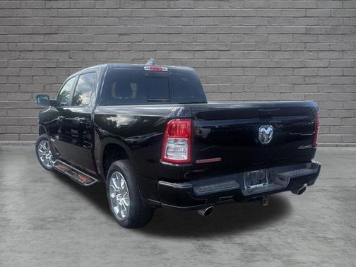 Diamond Black 2024 RAM 1500 Big Horn/Lone Star