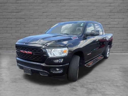 Diamond Black 2024 RAM 1500 Big Horn/Lone Star