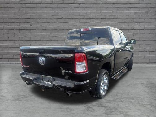 Diamond Black 2024 RAM 1500 Big Horn/Lone Star