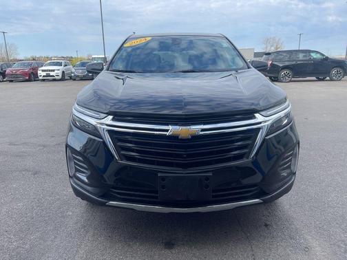 Mosaic Black Metallic 2024 Chevrolet Equinox LT