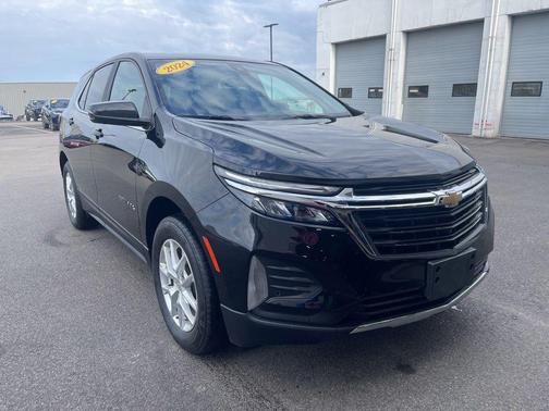 Mosaic Black Metallic 2024 Chevrolet Equinox LT