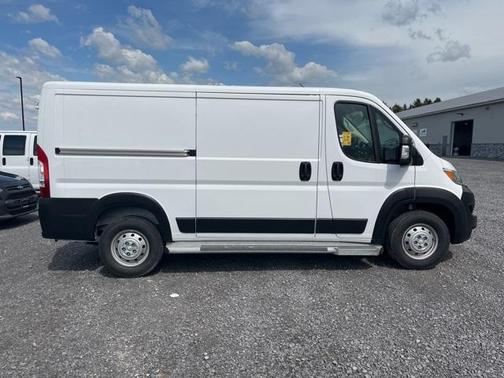 2023 RAM ProMaster 2500 Base