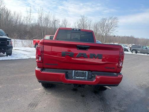 Molten Red Pearlcoat 2026 RAM 3500 Big Horn