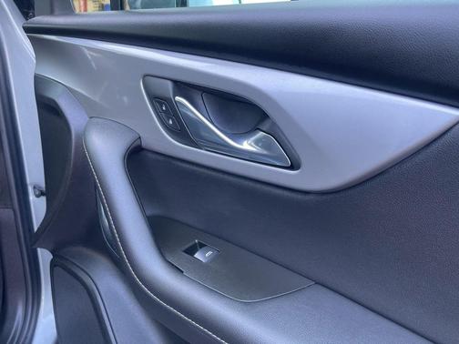 Sterling Gray Metallic 2025 Chevrolet Blazer LT