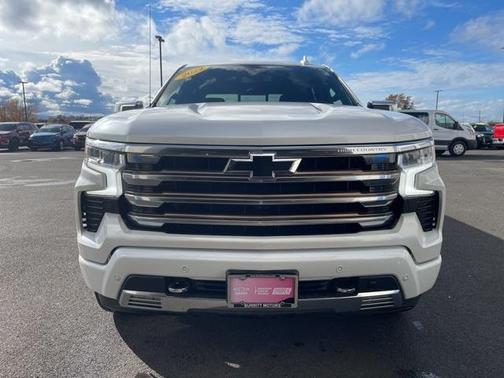 2022 Chevrolet Silverado 1500 High Country