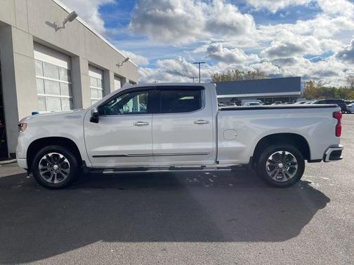 2022 Chevrolet Silverado 1500 High Country